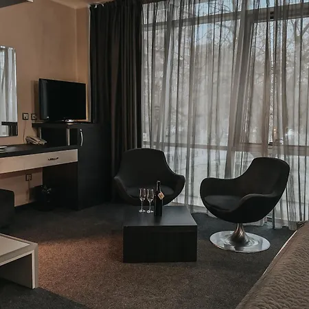 Hotel Noris 3*