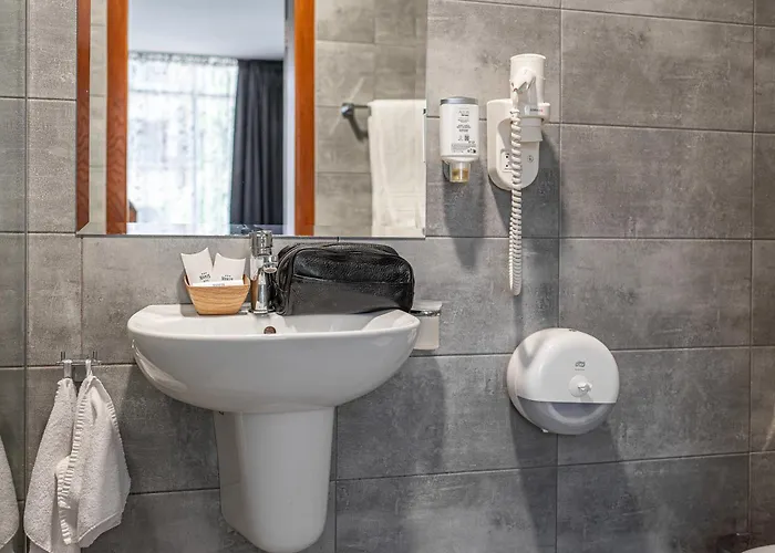 酒店 诺里斯酒店 3*