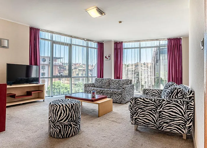 酒店 诺里斯酒店 3*