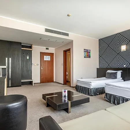 Noris Hotel